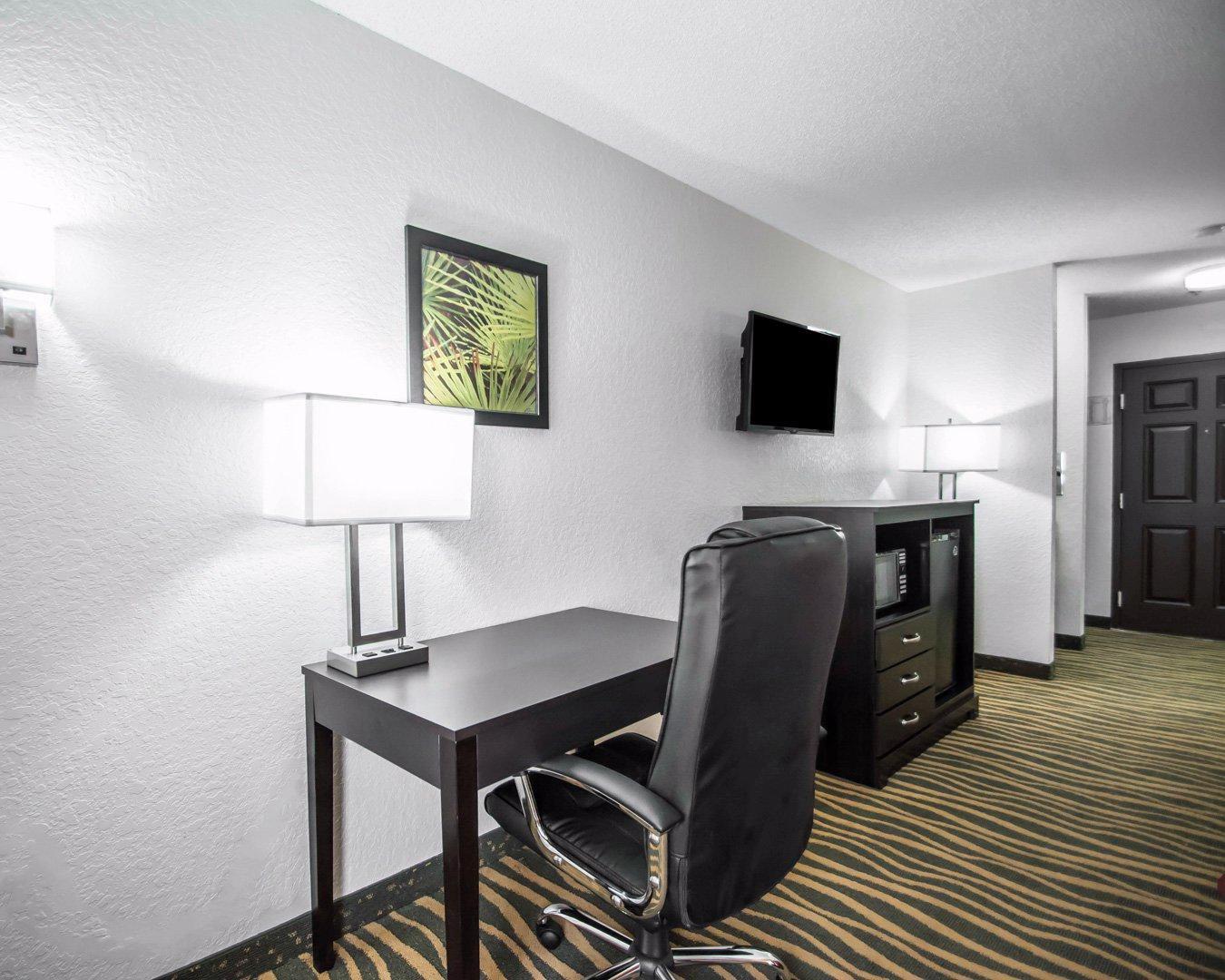 Quality Inn Sarasota I-75 Vamo Exterior photo