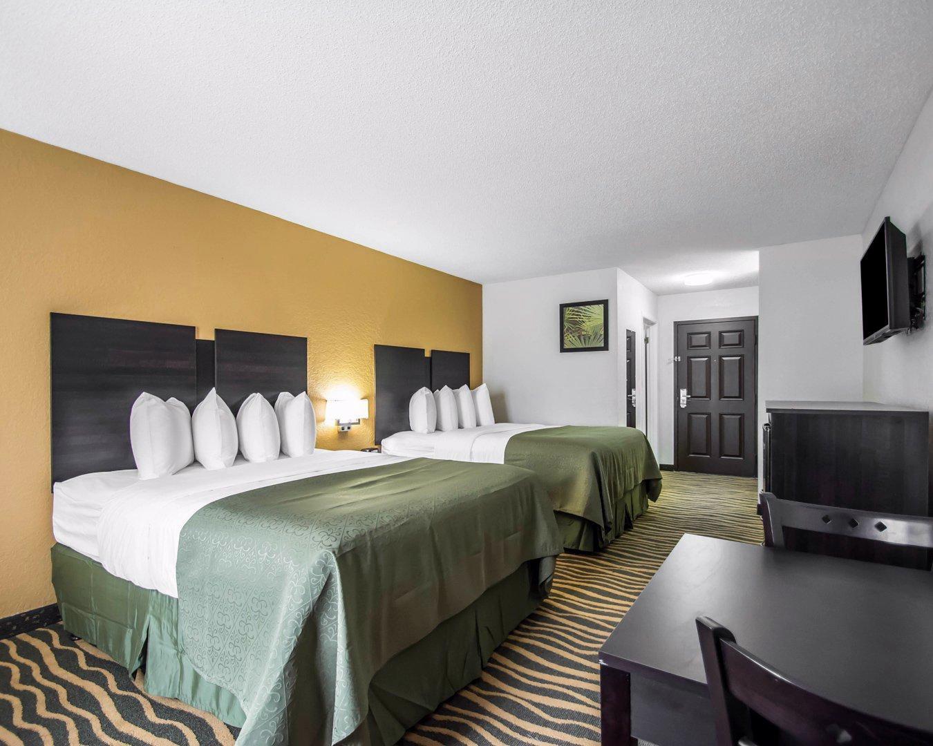 Quality Inn Sarasota I-75 Vamo Exterior photo