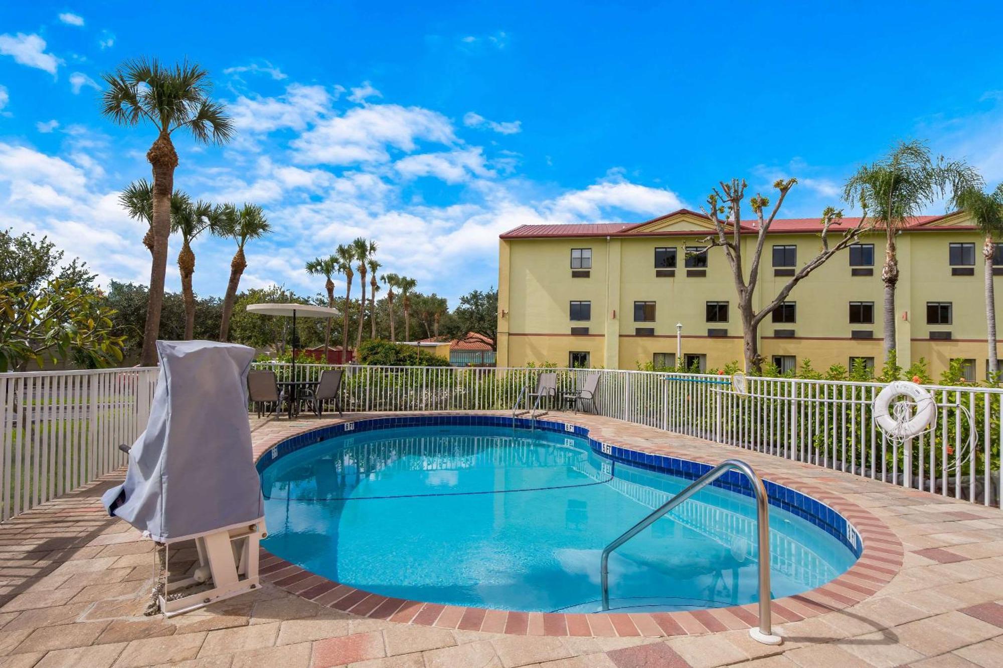 Quality Inn Sarasota I-75 Vamo Exterior photo