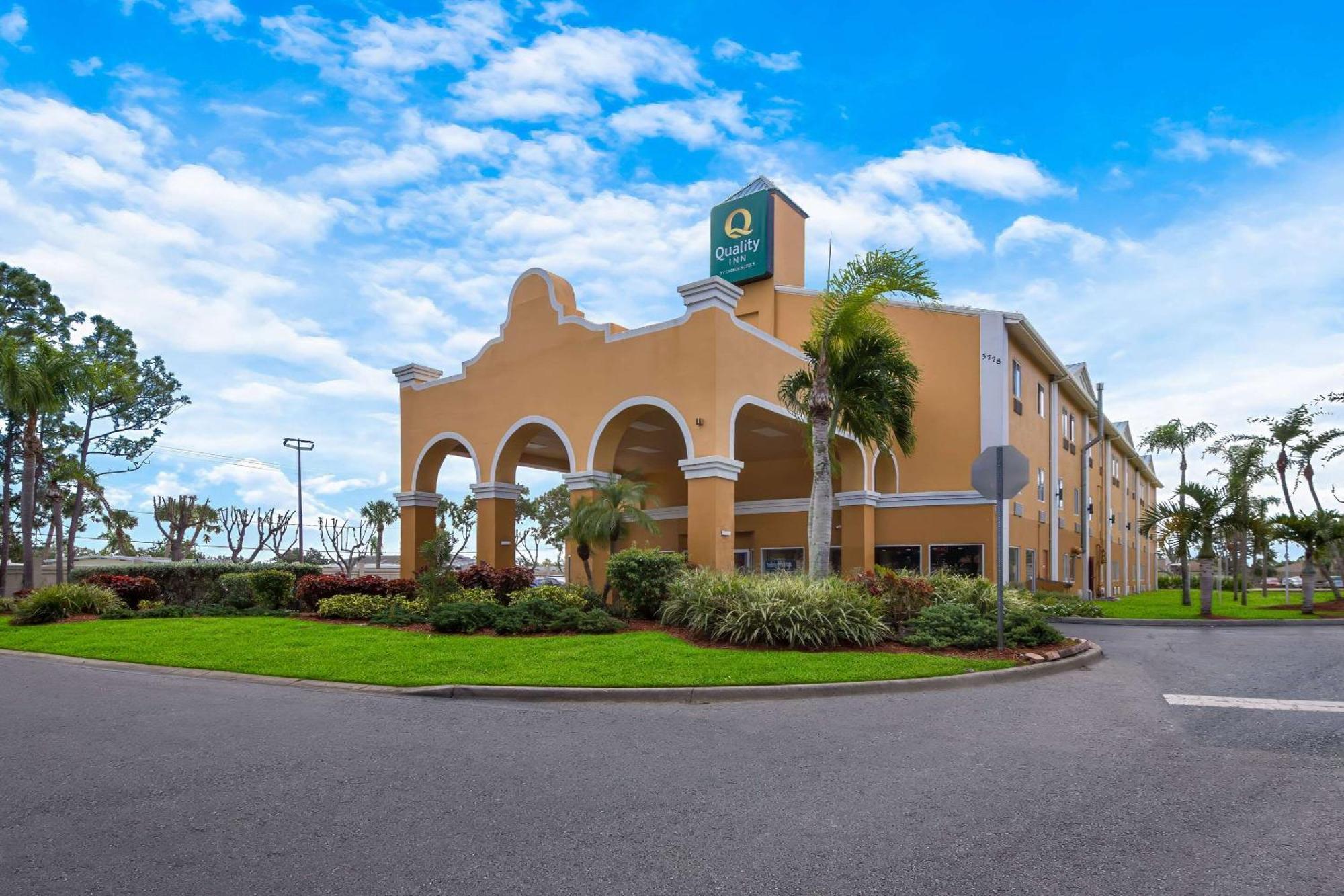 Quality Inn Sarasota I-75 Vamo Exterior photo